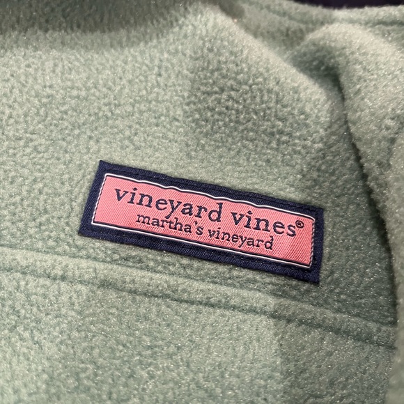 Vineyard Vines 1/4 Button Sweater - Picture 2 of 4